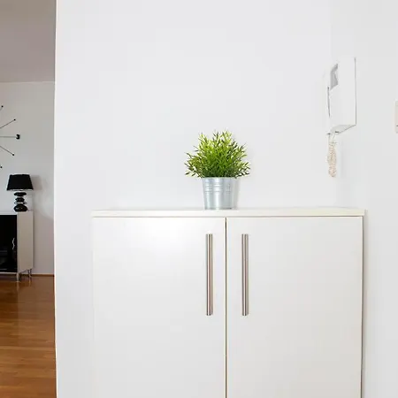 City Center Flash Apartment