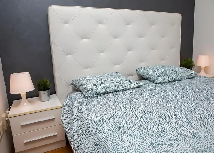 Apartment City Center Flash Split